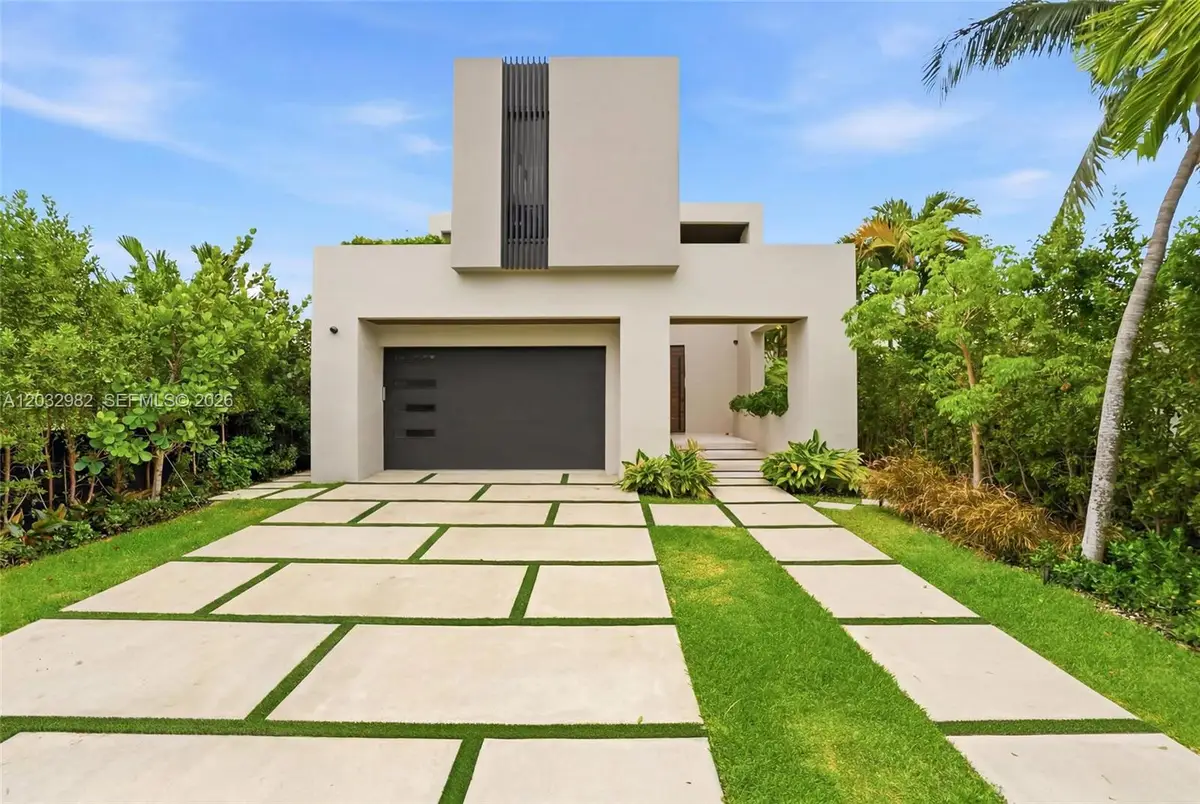1050 Stillwater Drive, Miami Beach, FL 33141 - #1