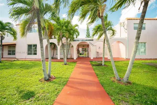 1255 W 53rd Street #306, Hialeah, FL 33012