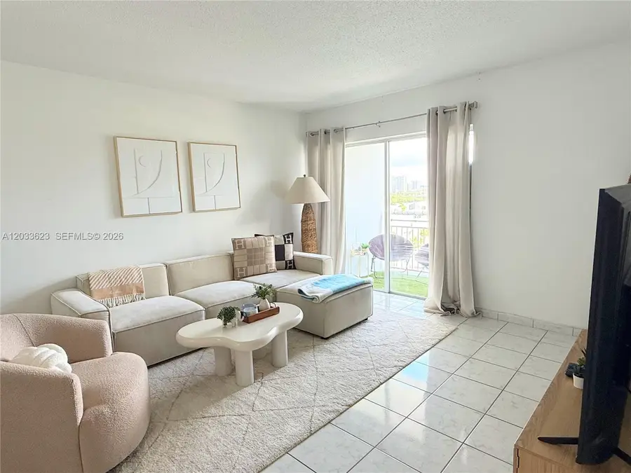 400 Kings Point Drive #928, Sunny Isles Beach, FL 33160 - #2