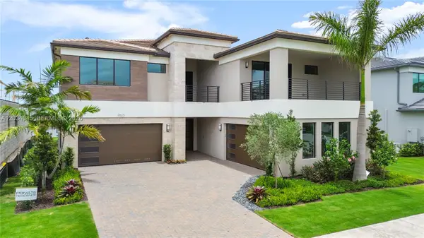 9523 Royal Woods Manor, Boca Raton, FL 33434