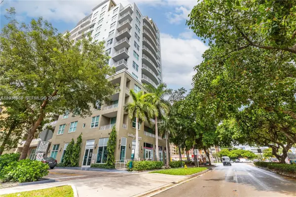 Address Withheld By Seller, Miami, FL 33145