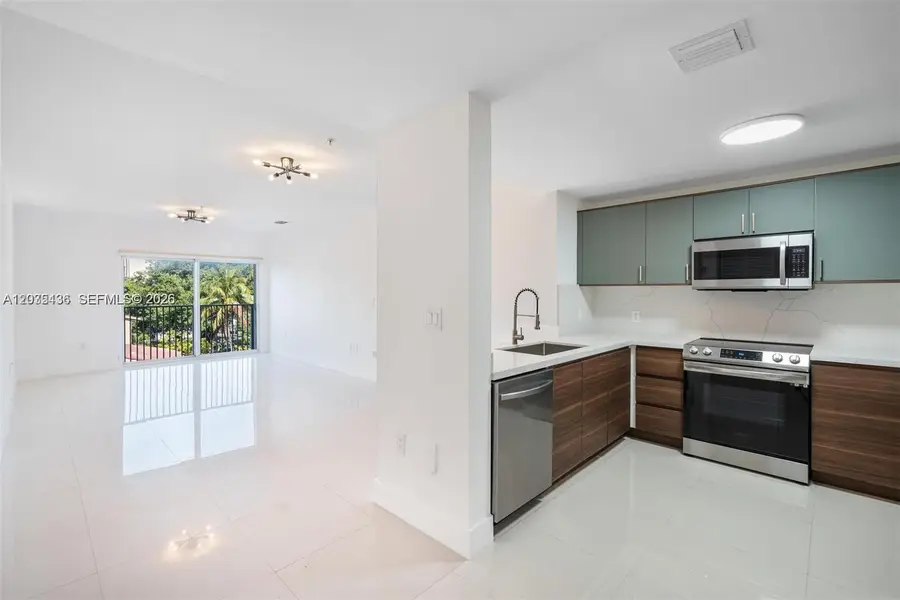 2280 SW 32nd Avenue #201, Miami, FL 33145 - #2