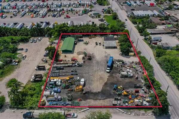 15721 NW 122 Avenue, Miami, FL 33018