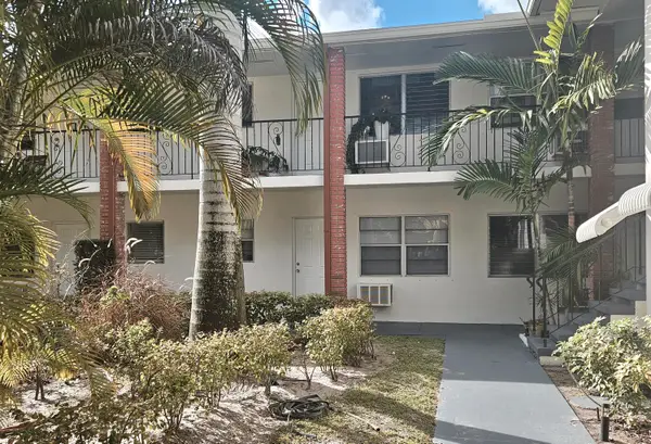 3700 Harrison #8a, Hollywood, FL 33021