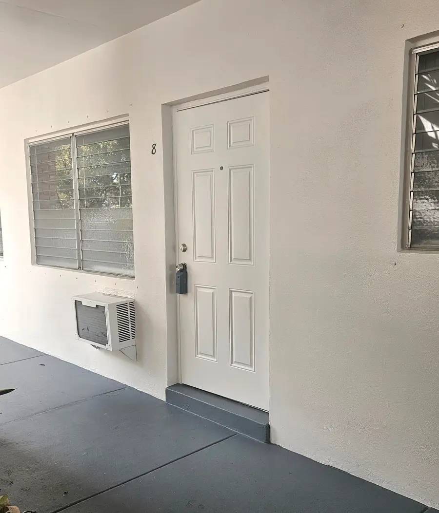 3700 Harrison #8a, Hollywood, FL 33021 - #2