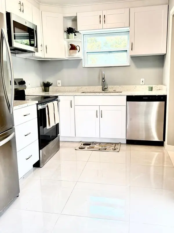 2533 NE 12th Terrace, Pompano Beach, FL 33064