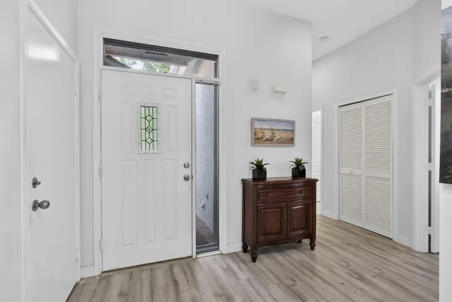 8281 Heritage Club Dr, West Palm Beach, FL 33412 - #3