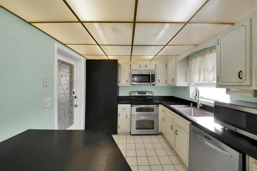 5300 Washington #G321, Pembroke Pines, FL 33025 - #2