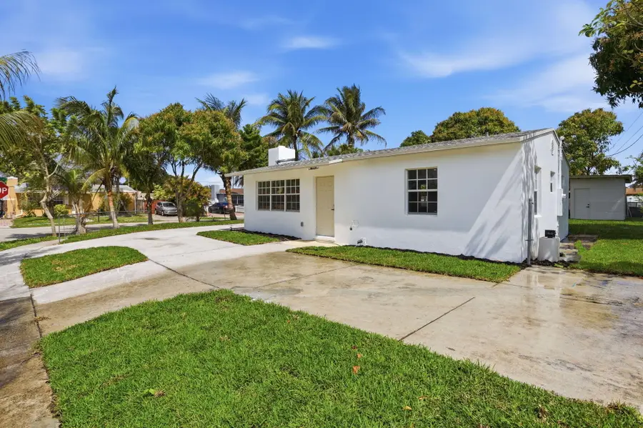2312 Redwood Road, West Palm Beach, FL 33409 - #2