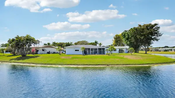 5235 Michael Drive, West Palm Beach, FL 33417