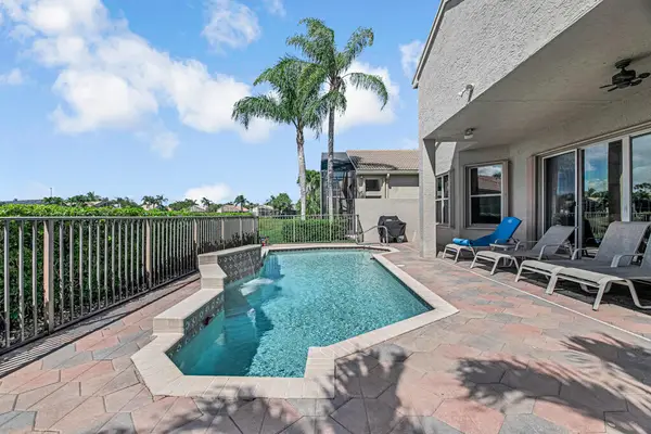 7775 Ocean Sunset, Lake Worth, FL 33467