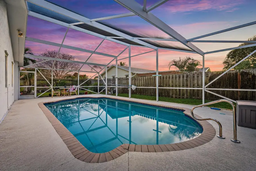 4303 Elm, Palm Beach Gardens, FL 33410 - #3