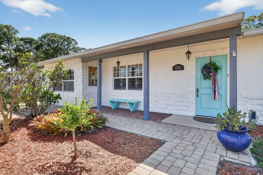 1252 SE Madison, Stuart, FL 34996 - #3
