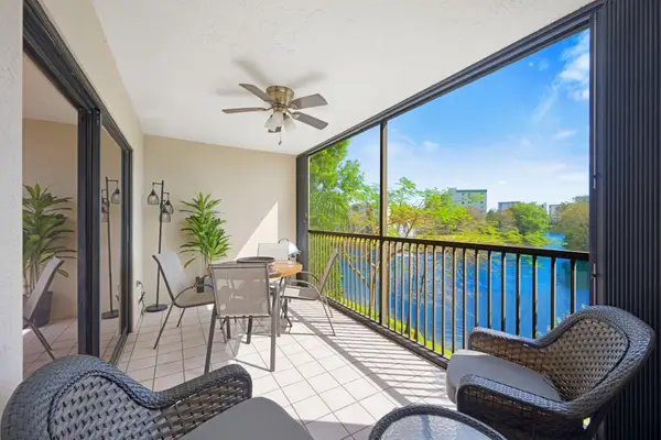 2334 S Cypress Bend #308, Pompano Beach, FL 33069