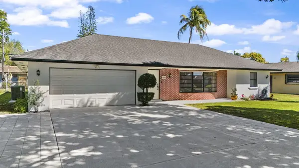 1667 39th, West Palm Beach, FL 33407