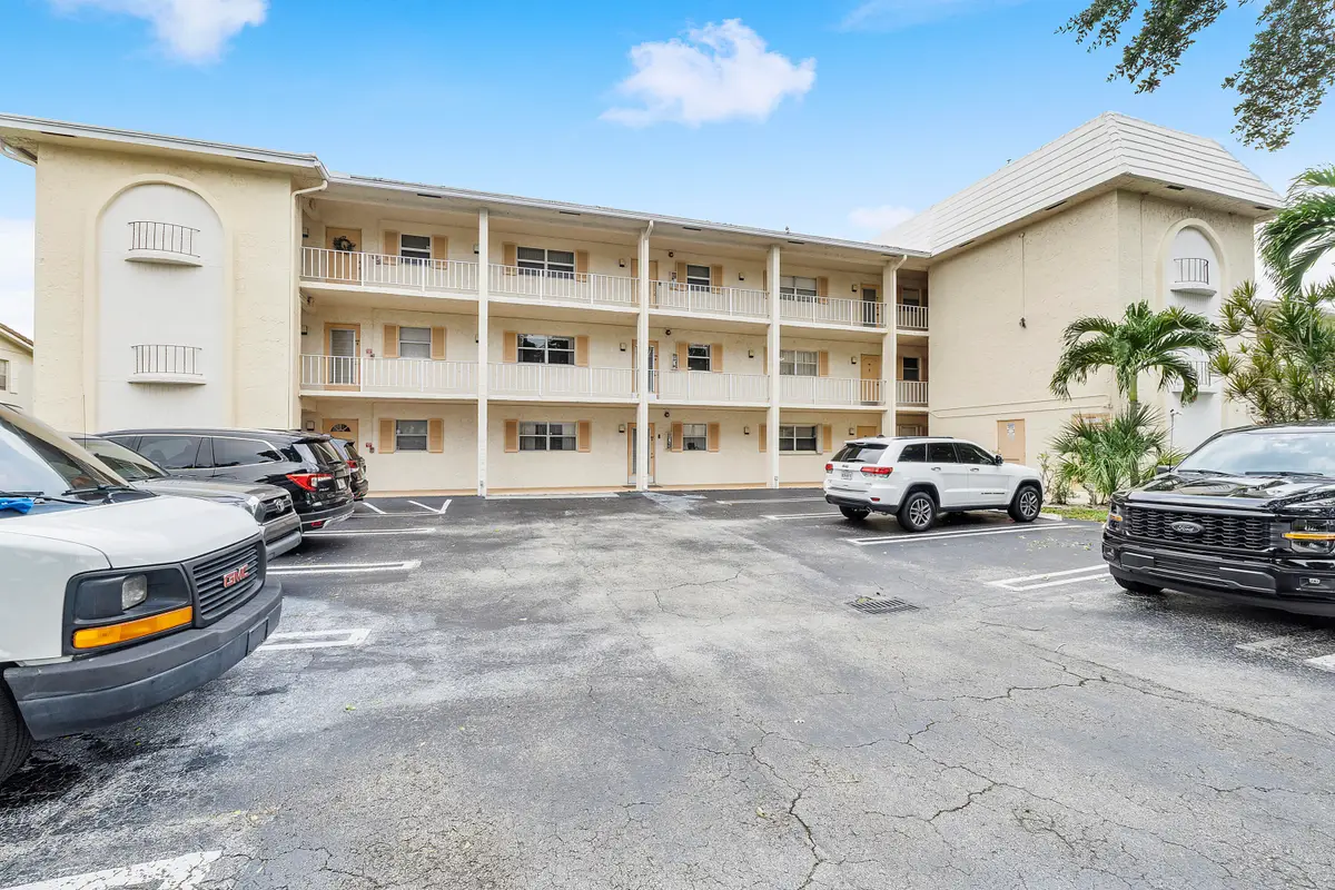 8821 NW 38th #103, Coral Springs, FL 33065 - #1