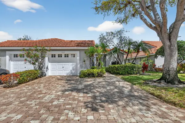7203 Summer Tree, Boynton Beach, FL 33437