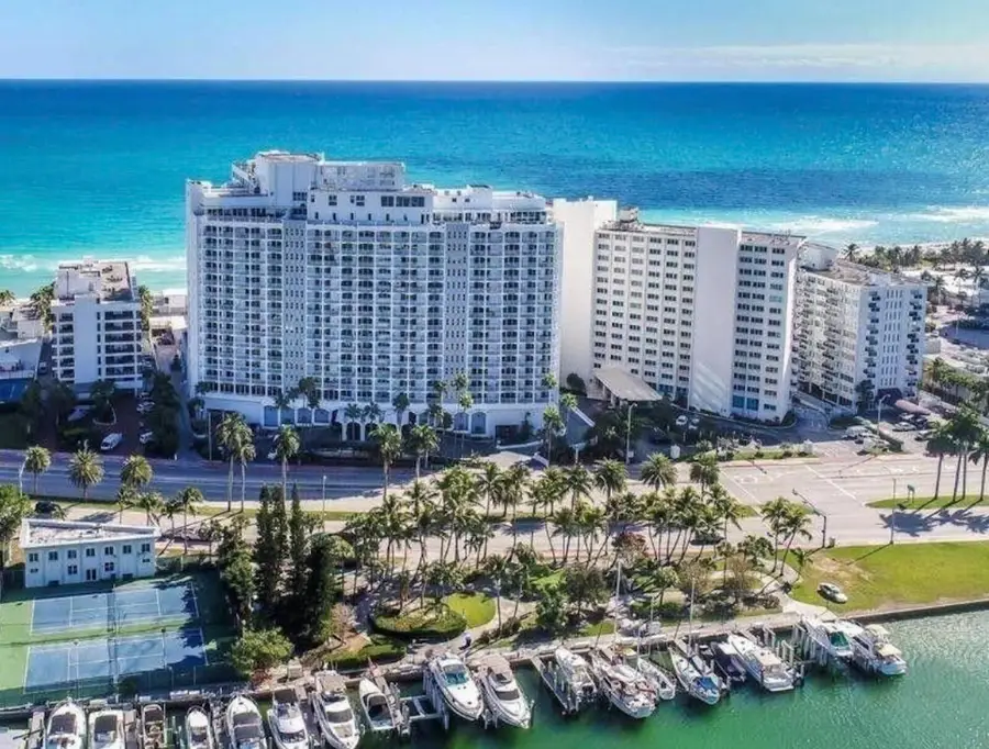 5401 Collins #1516, Miami Beach, FL 33140 - #2