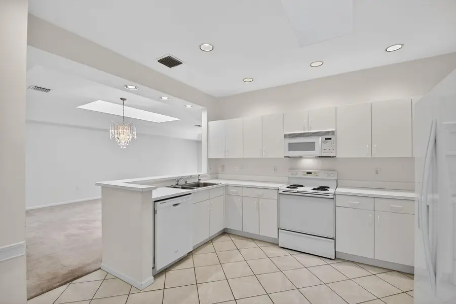 12574 Crystal Pointe #C, Boynton Beach, FL 33437 - #3