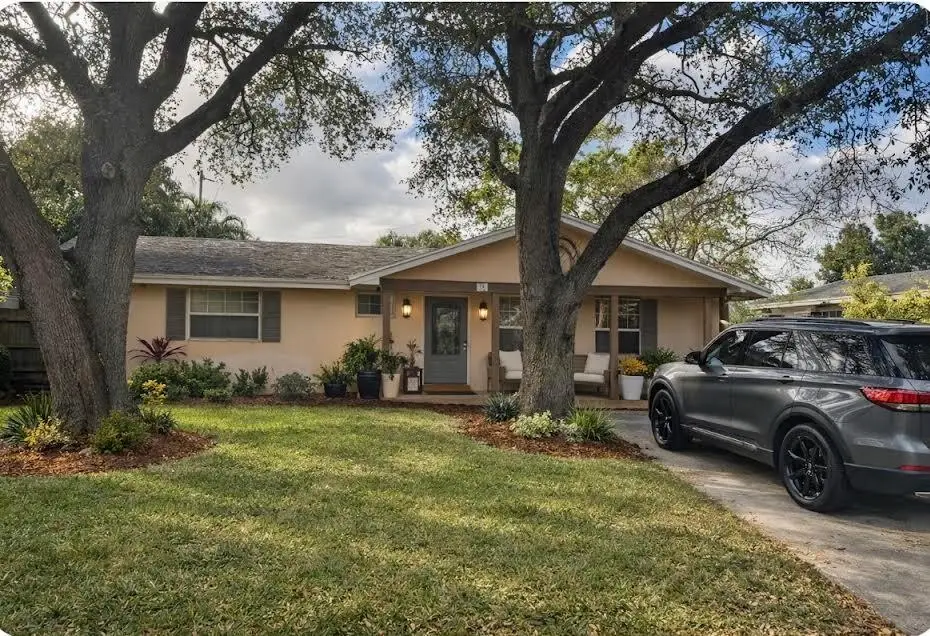 823 Lynwood, Lake Worth Beach, FL 33461 - #1