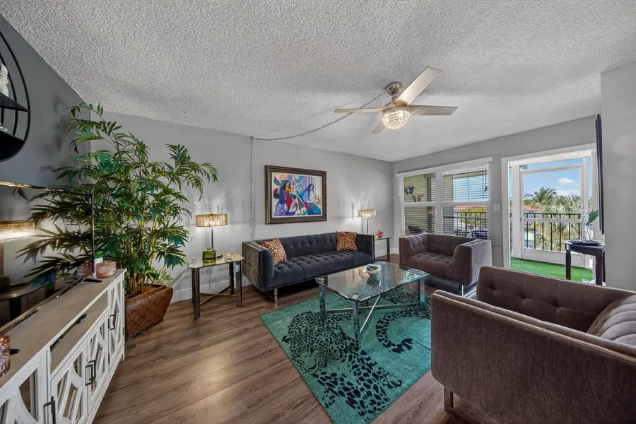 804 SE 7th Se #401, Deerfield Beach, FL 33441 - #3