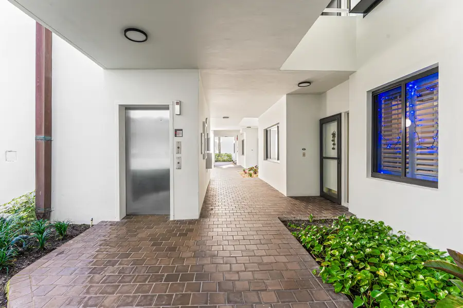 200 Waterway Road #104, Tequesta, FL 33469 - #3