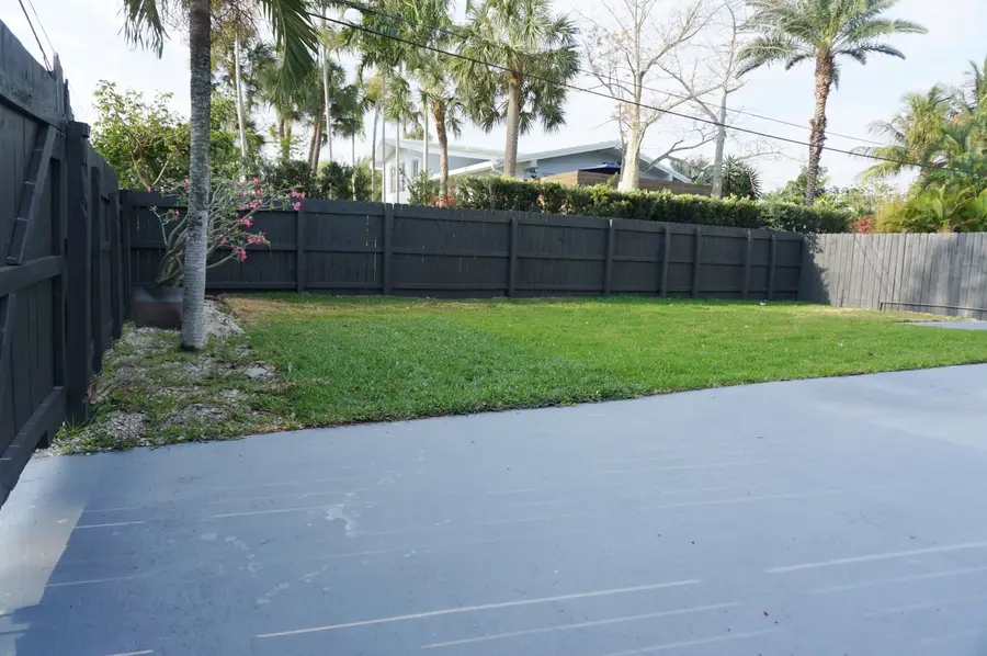 1498 NE 38th Street, Oakland Park, FL 33334 - #3