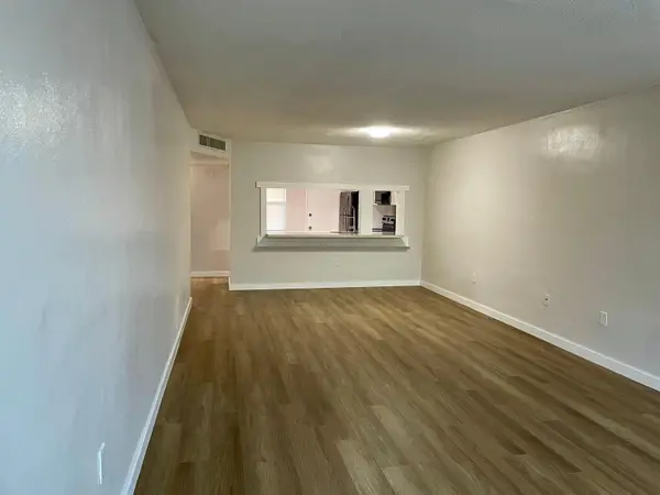 1401 NE 191st Street, Miami, FL 33179