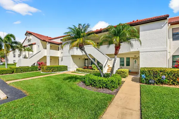 5903 Parkwalk Drive #623, Boynton Beach, FL 33472