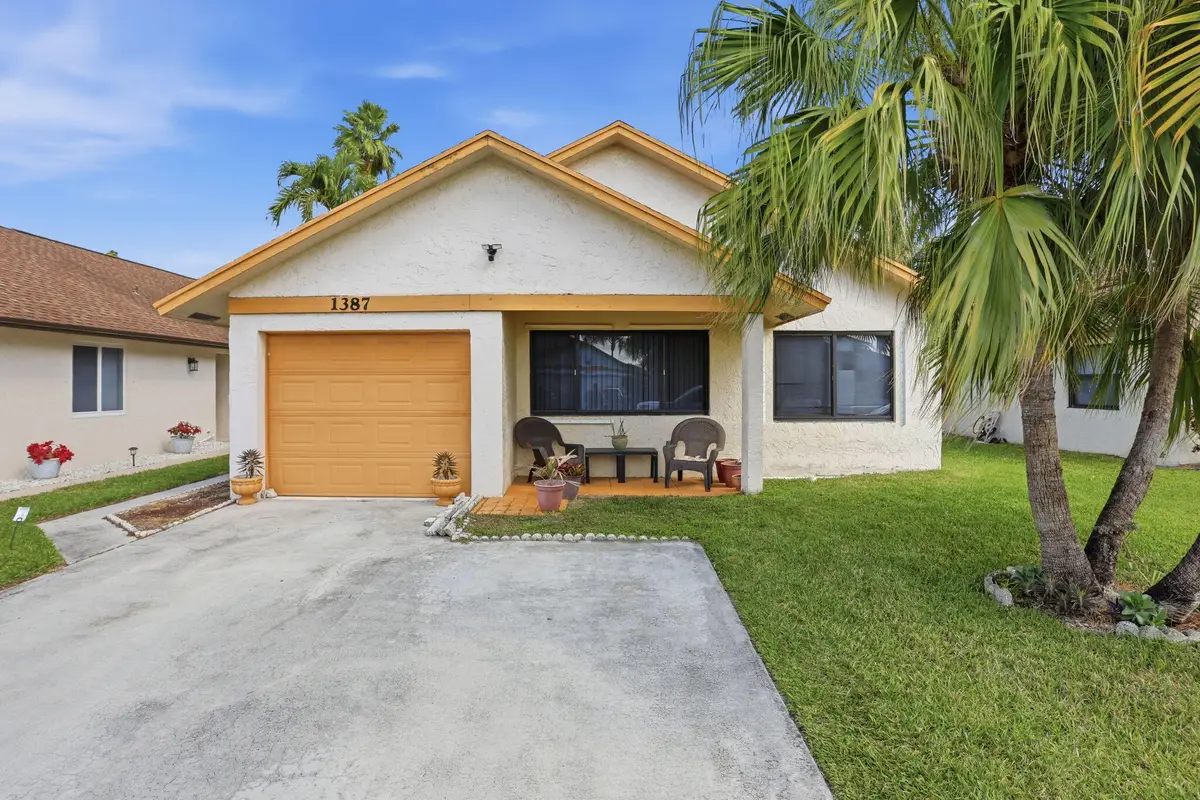 1387 Longarzo Place, West Palm Beach, FL 33415 - #1