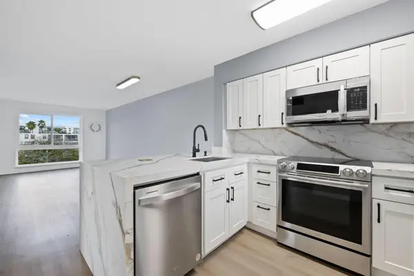 2106 S Cypress Bend Drive #501, Pompano Beach, FL 33069