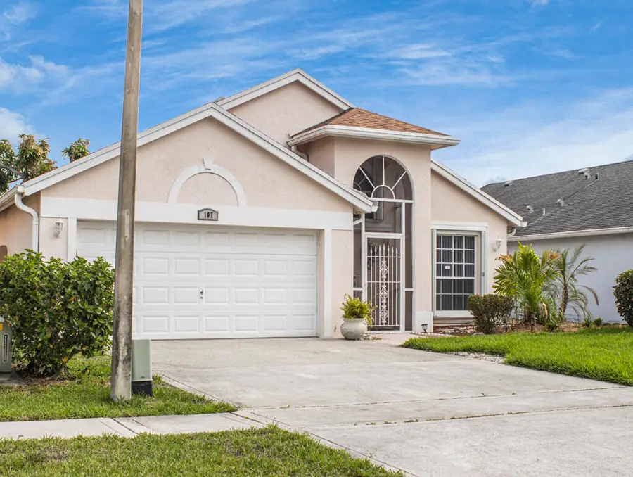 107 Saratoga Boulevard E, West Palm Beach, FL 33411 - #3