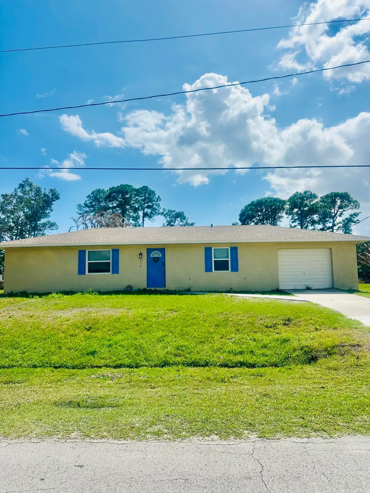 314 SE Evergreen Terrace, Port Saint Lucie, FL 34983 - #1