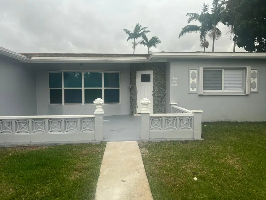 4680 NW 39th Street, Lauderdale Lakes, FL 33319 - #3