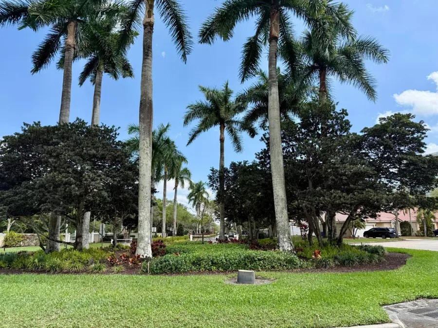 2401 NW 139th Avenue, Sunrise, FL 33323 - #3