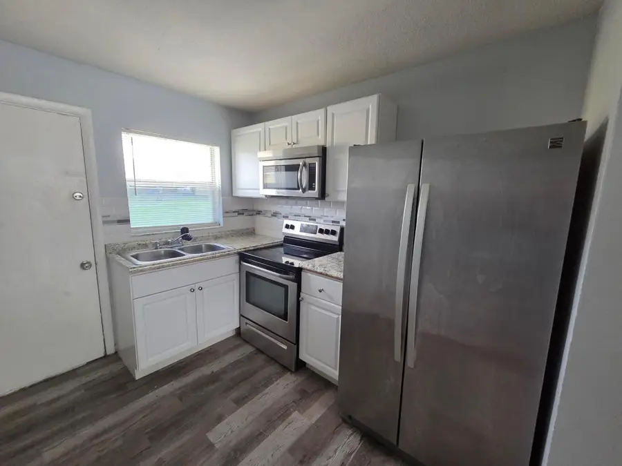 5006 Sanibel Avenue, Fort Pierce, FL 34951 - #3