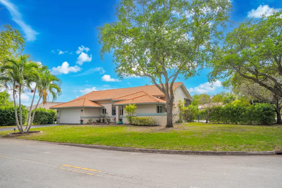 102 SW 120th Lane, Coral Springs, FL 33071 - #3