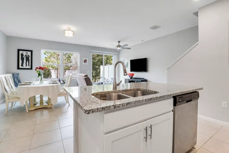 303 SE Halifax Lane, Stuart, FL 34994 - #3