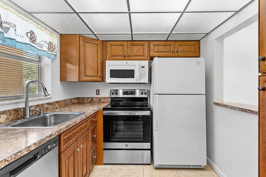 9855 Sandalfoot Boulevard #305, Boca Raton, FL 33428 - #3