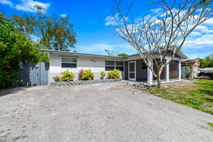 668 Snead Circle, West Palm Beach, FL 33413 - #2