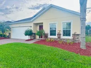 535 SW Valencia Cir Circle Sw, Vero Beach, FL 32968 - #1