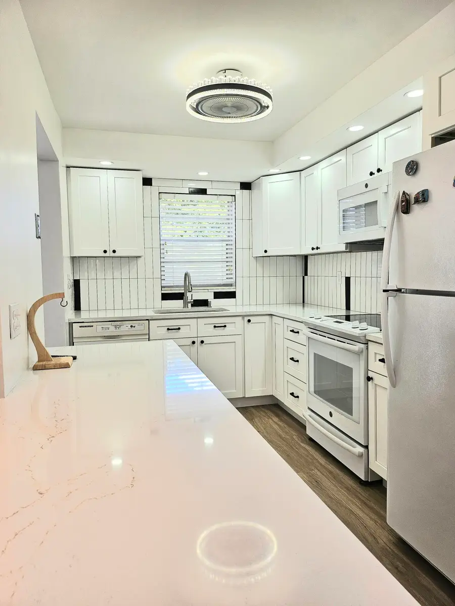 5860 NW 44th Street #412, Lauderhill, FL 33319 - #3