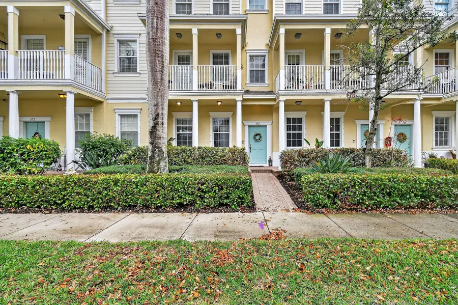 355 E Thatch Palm Circle #103, Jupiter, FL 33458 - #2