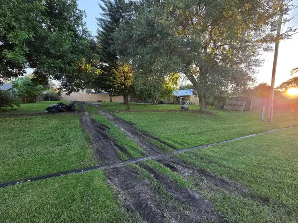 2686 SW Opechee Avenue, Port St Lucie, FL 34987