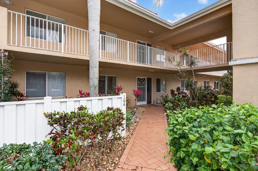 5952 Regal Glen Drive #104, Boynton Beach, FL 33437 - #3