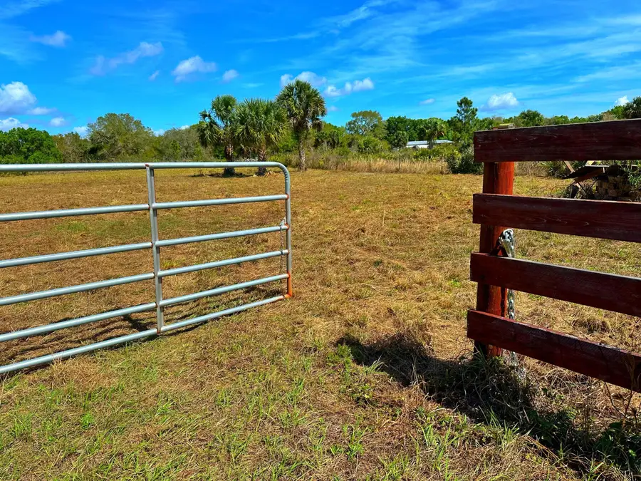 19785 NW 284th Street, Okeechobee, FL 34972 - #3