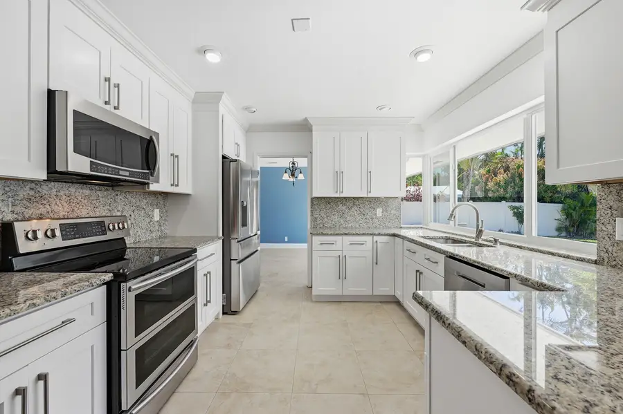 2810 NE 52nd Street, Fort Lauderdale, FL 33308 - #3