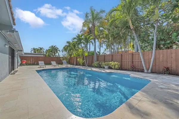 5351 NE 17th Terrace, Fort Lauderdale, FL 33334