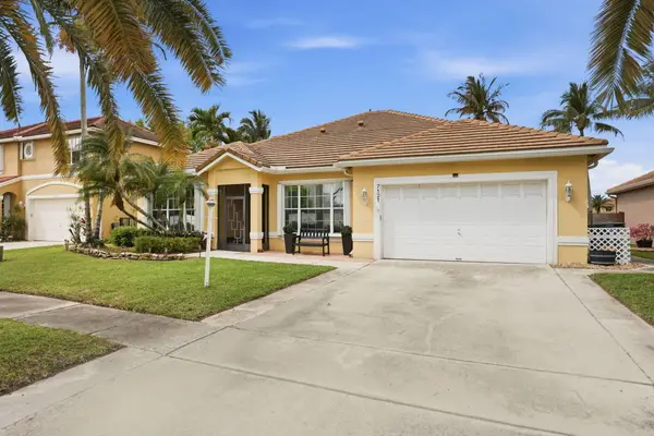 7121 Catalina Isle Drive, Lake Worth, FL 33467