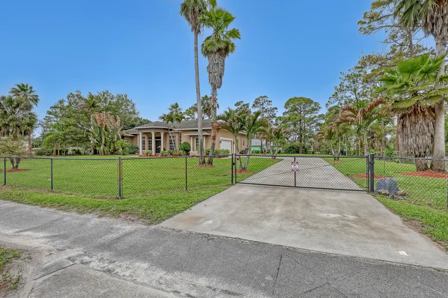 14042 88th Place N, The Acreage, FL 33470 - #3